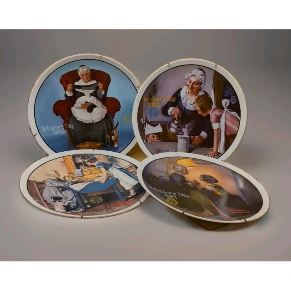 4 Norman Rockwell Mothers Day Plates 1985 1981 1982‎ 1983 With Plate Hangers